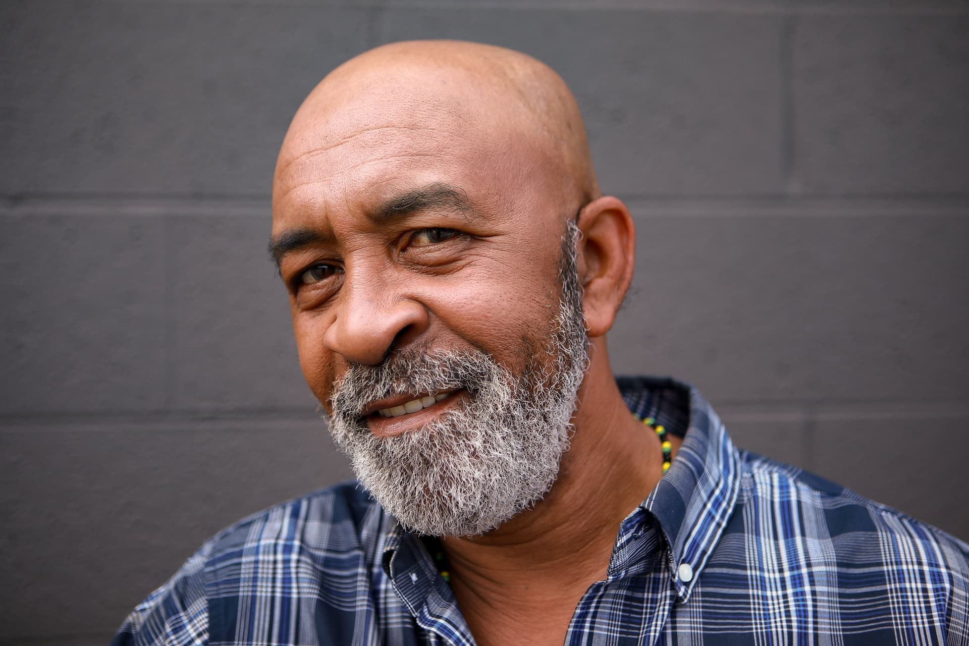 Atlanta background actor full body side view casting photo