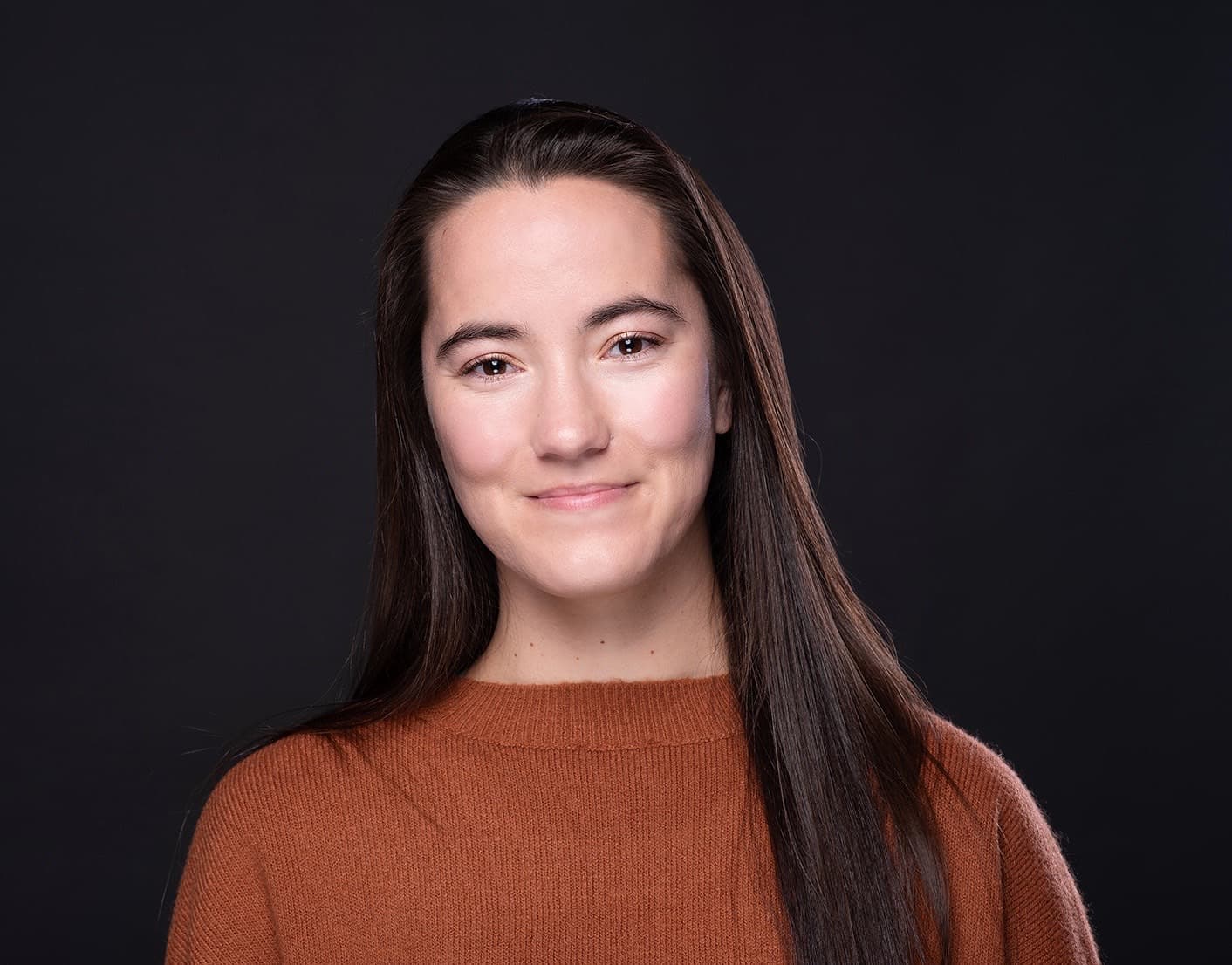 Film casting headshot submission example for extras